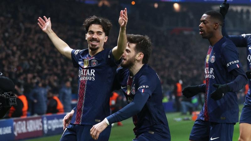 独行侠113-105力克篮网！弗拉格刷新80年NBA纪录，历史无人可及